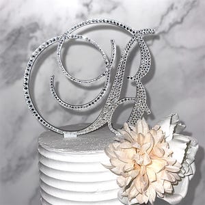 Superbes décorations de gâteau de mariage en cristal de Swarovski 4'' dans n'importe quelle lettre monogramme de gâteau personnalisé, décoration de gâteau bling, décoration de gâteau en strass