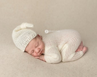 Newborn Overalls Knitted set with hat photo prop
