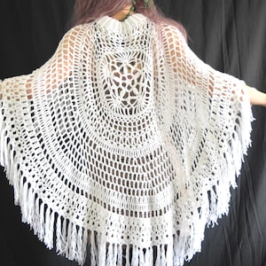 Crochet PATTERN: Ida Shawl / Asymmetrical Circular Poncho / Lace Mesh Mandala Poncho / Feminine Stylish Boho Poncho - Instant Download PDF