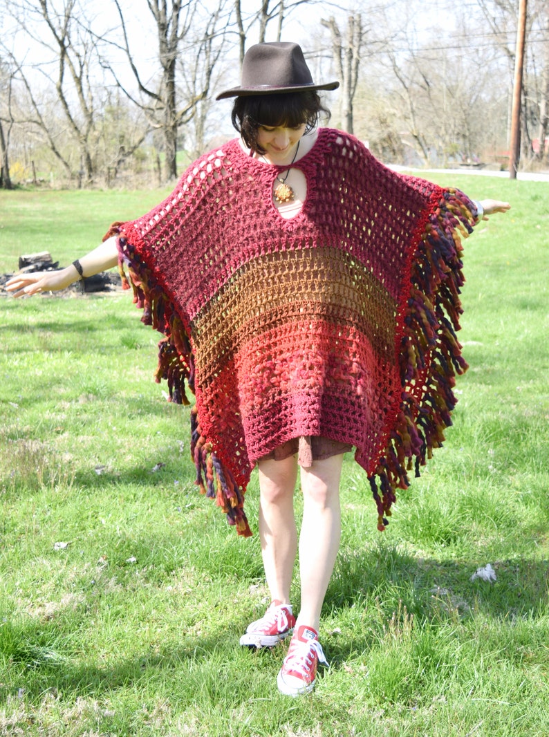 Crochet PATTERN: Freewheelin' Poncho / Keyhole Collar Fringed Poncho / Easy Crochet Pattern / Instant Download PDF image 9