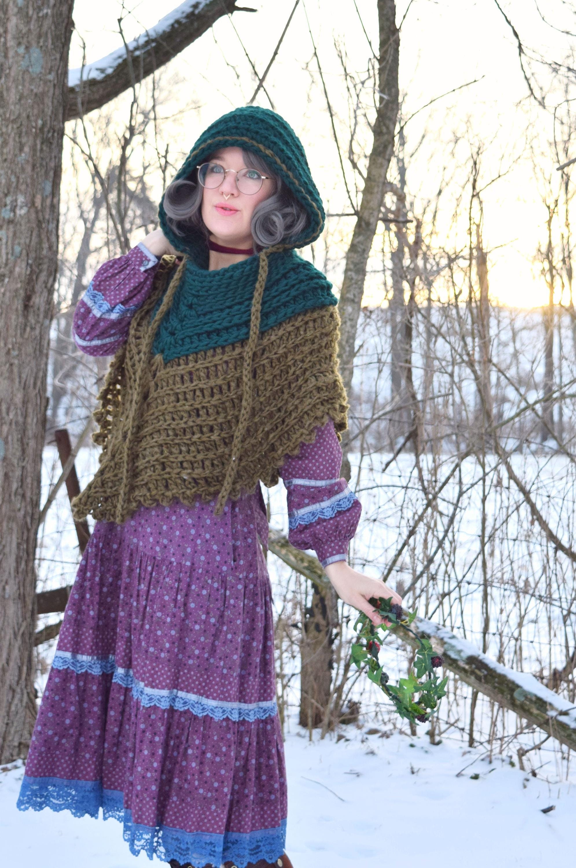 24 Hooded Poncho Crochet Patterns for Cozy Layering, Kids’ Gifts, and Fantasy Makes 11 Crochet Babushka Cowl Pattern: Super Bulky Hooded Poncho