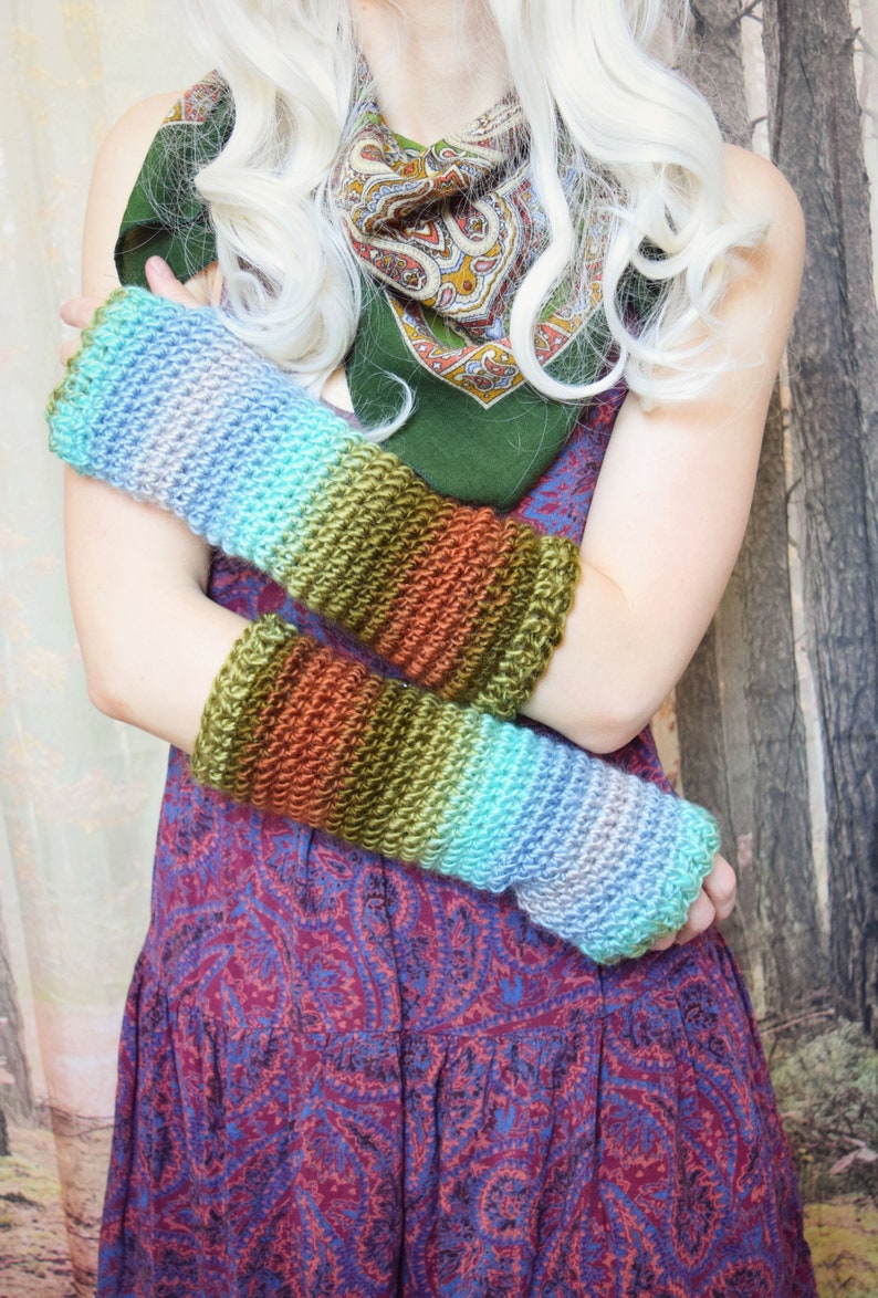 Crochet PATTERN: Rambler's Mitts & Armwarmers / Easy Crochet Tutorial Pattern Pack / Fingerless Gloves Pattern / Instant Download PDF image 4