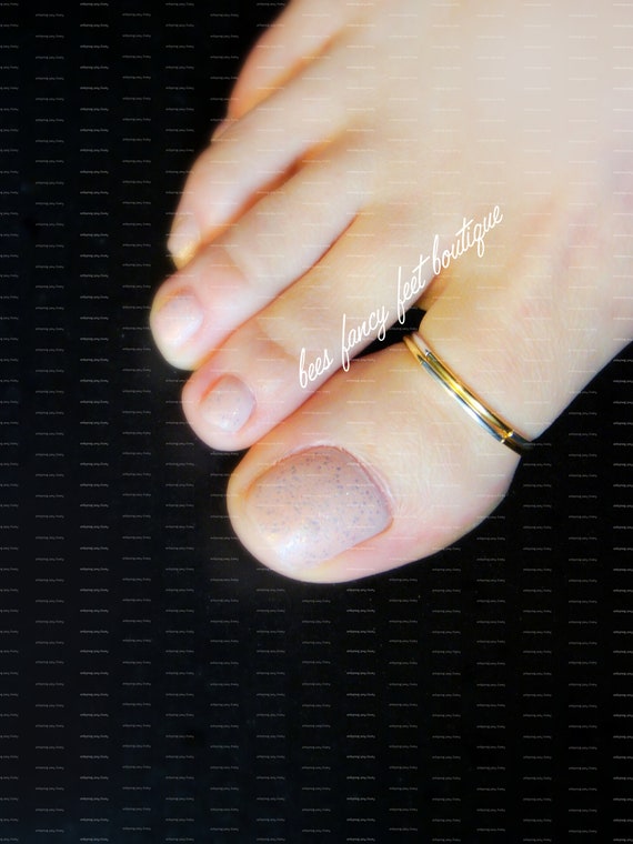 Big toe toe ring
