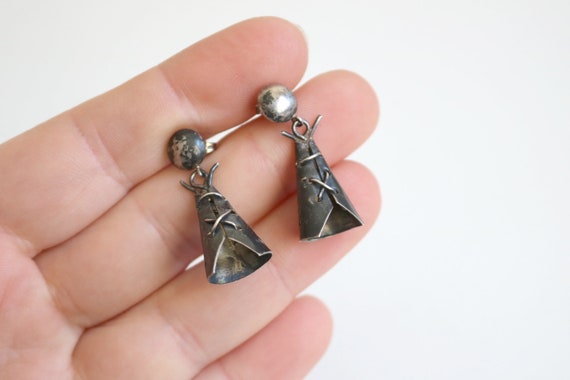 Native American Teepee Earrings - image 3