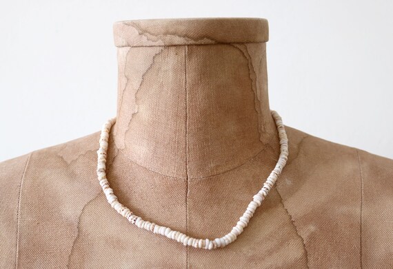 Vintage Puka Shell Necklace - image 3