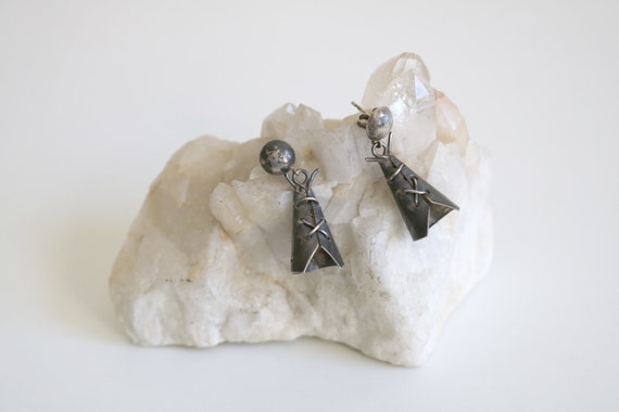 Native American Teepee Earrings - image 5