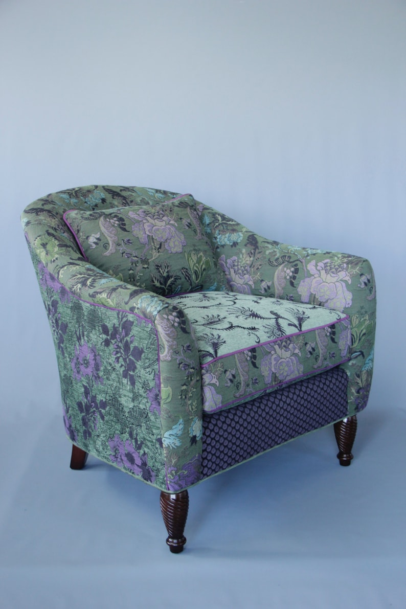 Highlands Poppy Jacquard Woven Floral Upholstery Fabric