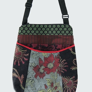 Bolso Ajustable Tapiz de Pizarra en Tela de Tapicería Jacquard Floral Negro, Gris y Rojo Grande