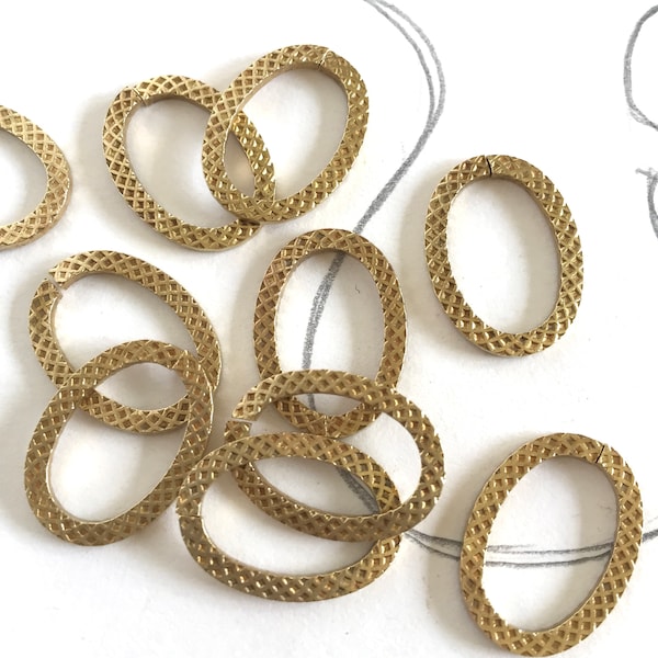 Large Textured Brass Oval Jump Rings, Fancy Jump Rings, 20mm, 20pcs