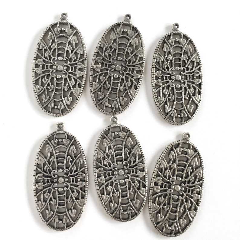 24mm 2PCS Antique Silver Cast Pendants Silver Ox Filigree Findings