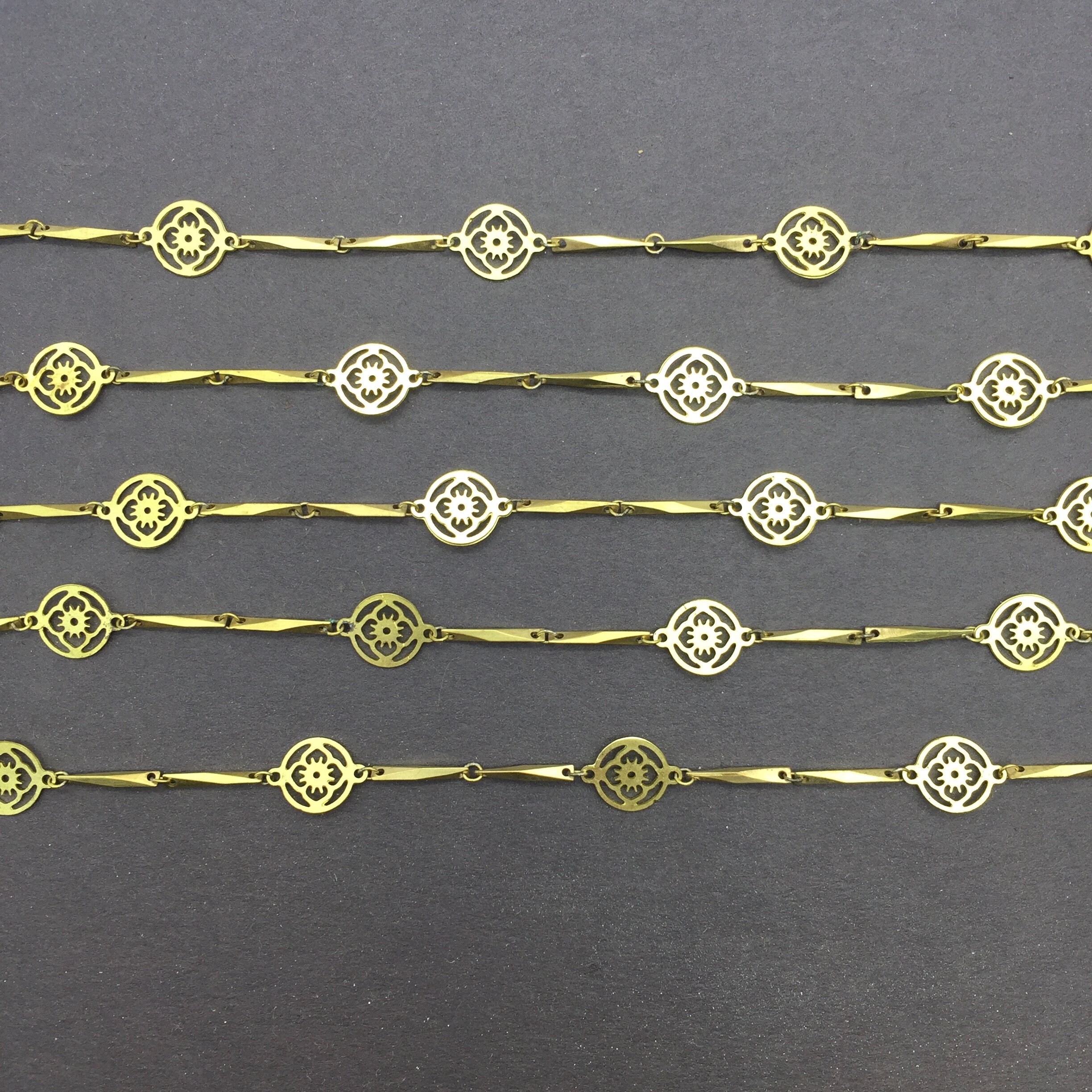 Filogram Chain Vintage Laser Cut Filigree Chain Sections, 8mm, 6PCS - Etsy