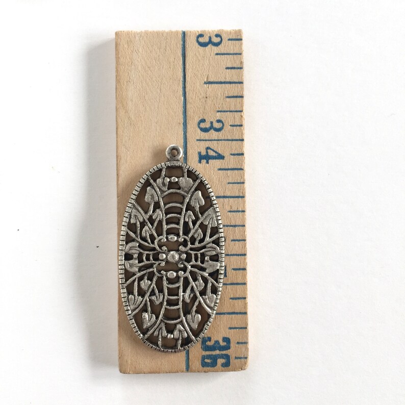 24mm 2PCS Antique Silver Cast Pendants Silver Ox Filigree Findings