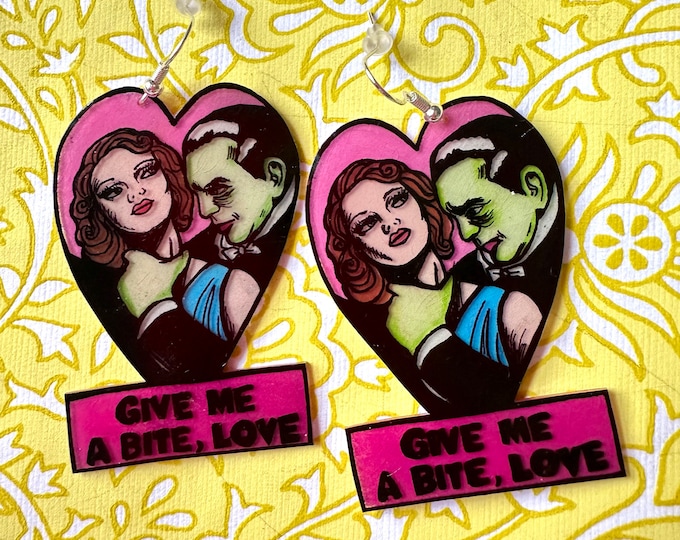 Give me a bite, love earrings