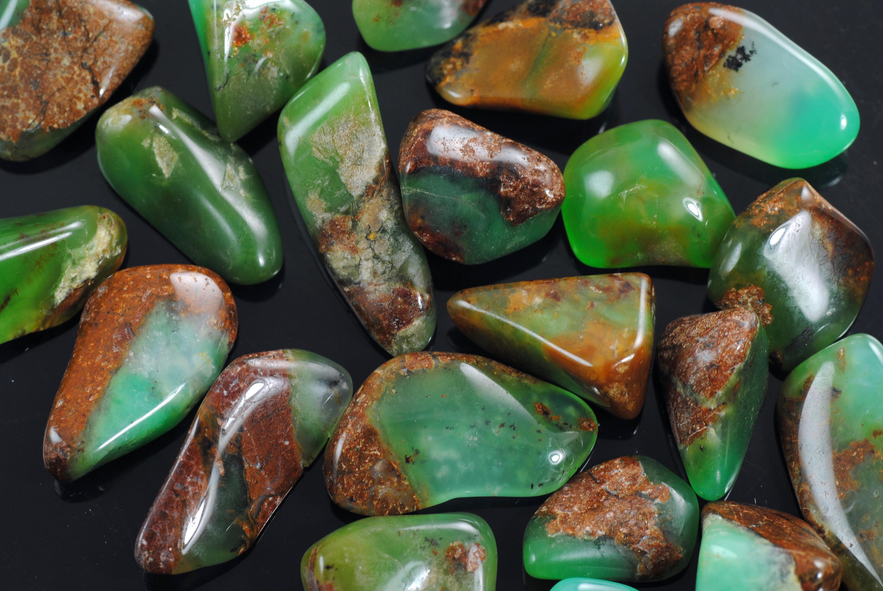 Chrysoprase Tumbled Chrysoprase Grade A Chrysoprase-Bright | Etsy