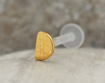 Gold Tragus Stud – Hypoallergenic Flat Back Helix Labret Cartilage Piercing Jewelry