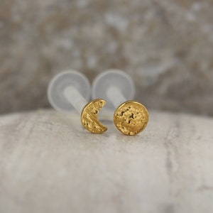 Moon Phases Cartilage Tragus Piercing Stud Gold Earring Body Jewelry 16g/1.2mm Conch Piercing