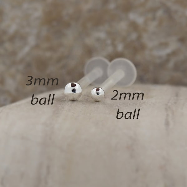 Petite boucle d’oreille en argent boule de 2 mm pour lèvres et cartilage / Tragus, Helix, Conch
