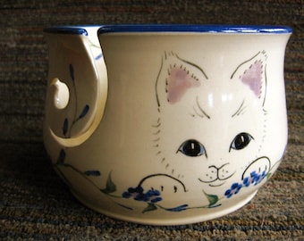 Kitty Yarn Bowl for Knitting or Crochet free Priority 2-3 day shipping