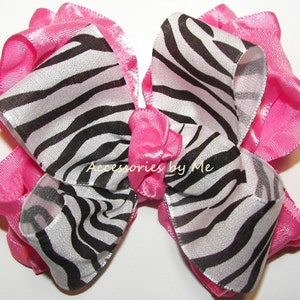 Zebra Hair Bow, Zebra Black White Ruffle Bow, Zebra Hot Pink Ruffle Bow Clip, Animal Print Bow Clip, Zebra Print Bow, 1st Birthday Girls Bow