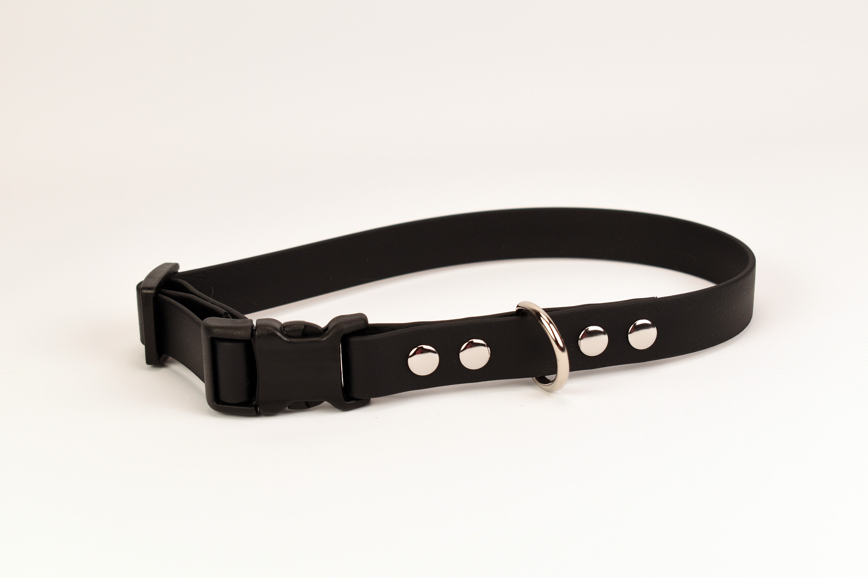 custom waterproof dog collars