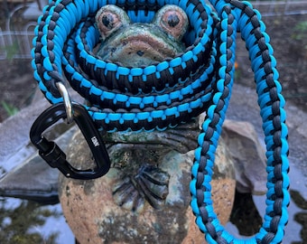 Heavy Duty Paracord Dog Leash King Cobra: Choose Length, Colors and Hardware, Handmade
