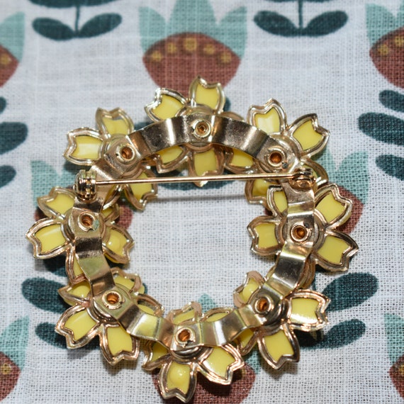 Vintage Spring Time Yellow Floral Rhinestone Broo… - image 2