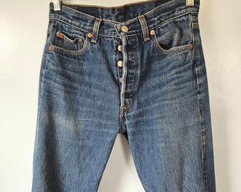 Vintage Levis 501xx Jeans Made in USA Knopfleiste Dark Wash Denim W28 L32 Herren