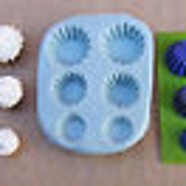 1:12th Scale 2 Part Cupcake Mould Dolls House Miniature Accessory