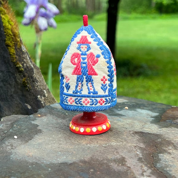 Vintage Wood Egg Cup and Embroidered Cover • Folk Art