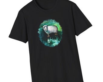 Cute sheep T-Shirt artsy fun design tshirt perfect gift for animal lovers