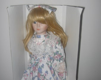 Studio 5 collection porcelain doll hotsell
