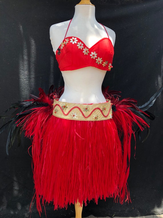 Tahitian costumes pictures