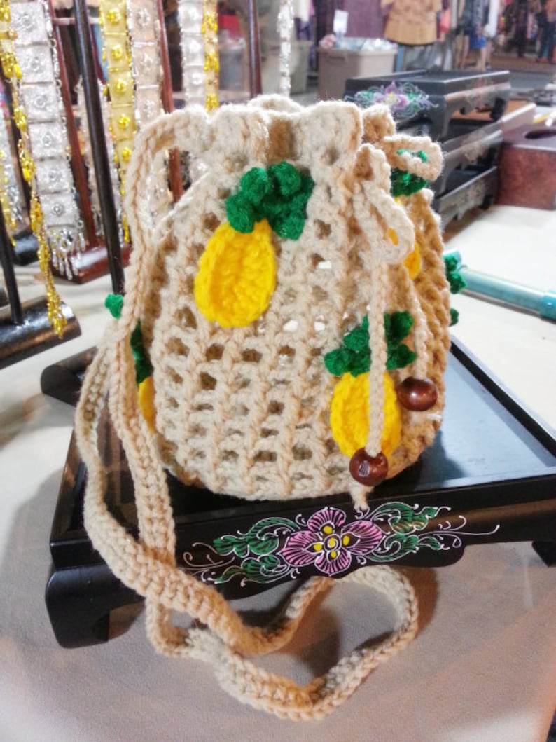 Crochet bags  'Mini Bucket Bag with daisy' & 'Pineapple bag' 
