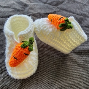 Patucos de crochet para bebé recién nacido &quot;Jasper Carrot&quot;