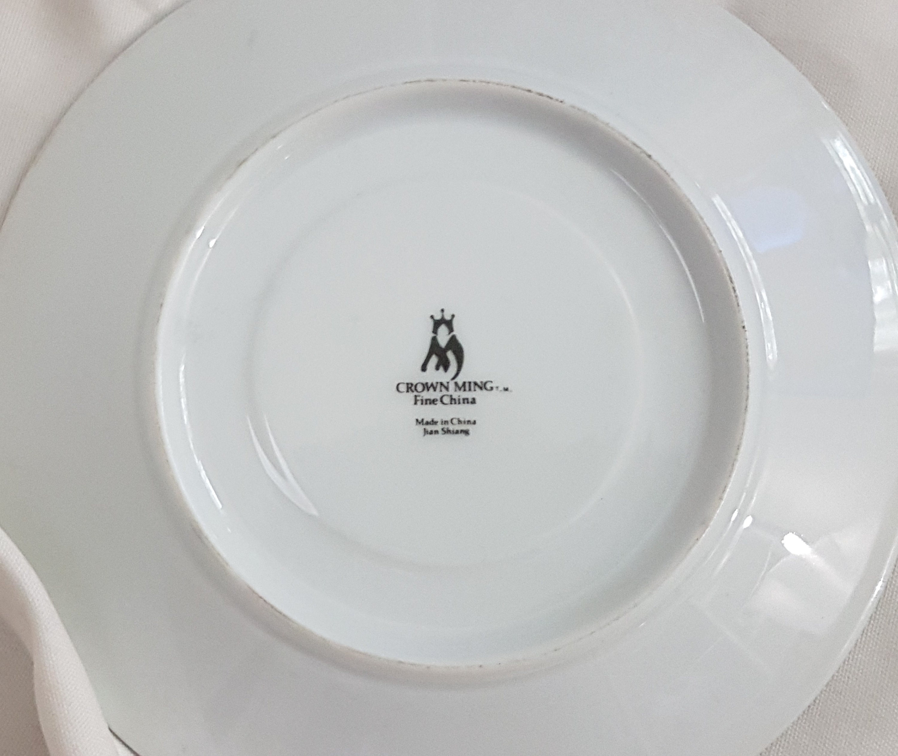 Tea Cups & Sets Pretty Crown Ming Juan ShiangTea For Two Windsor