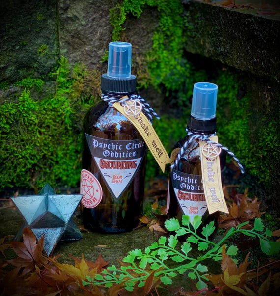 Grounding spell room spray!! Made from real spell book research! Wood, clove, amber, patchouli, and sandalwood scented!