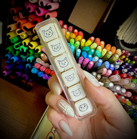 Cat Mood Tracker Stamp Set – Gothic Daily Emotion Journal Stamps (6-in-1 Self-Inking) Stationery gift