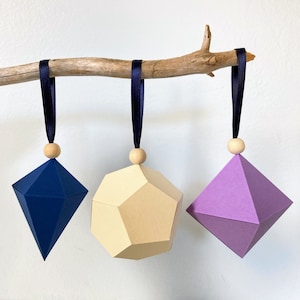 Geometric paper ornaments / set of 3 mountain