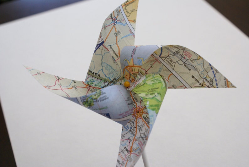 Set of map pinwheels image 7