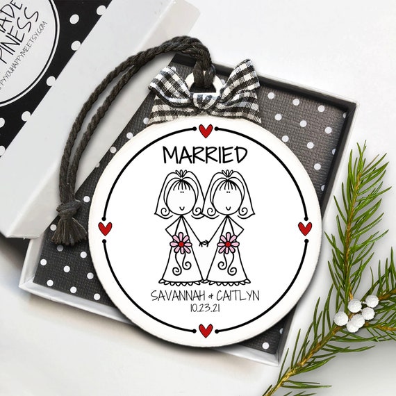 2 Bride Ornament, Lesbian Wedding Gift, Personalized LGBTQ Married Ornament, Wedding Gift for Lesbian Couple, LGBTQ Wedding Ornament Gift