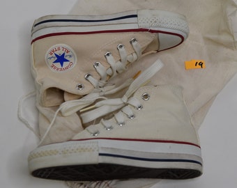 Way Cool Vintage 80's Converse All Star Chuck Taylor High Top Sneakers Kids Size 11.5