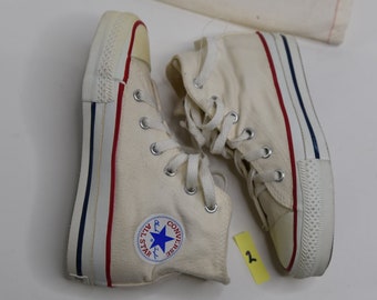 Way Legit Vintage 80's Converse All Star Chuck Taylor High Top Sneakers Kids Size 13