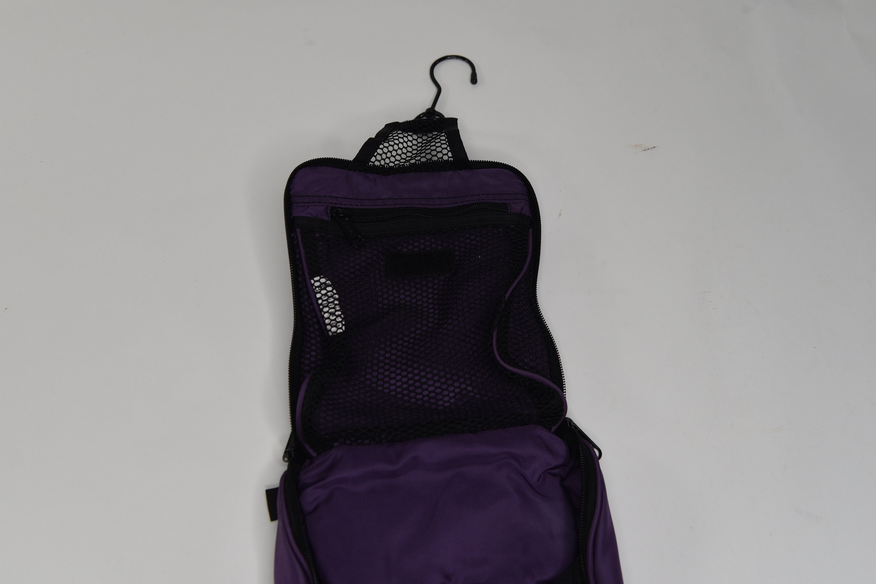 Bunting Geometric Pattern Toiletry Travel Bag in Aubergine Purple 