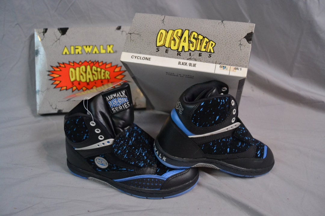 90S AIRWALK DISASTER SERIESスケートシューズ　レア AIRWALK - AIR WALK DISASTER SERIES AKS500の通販 by