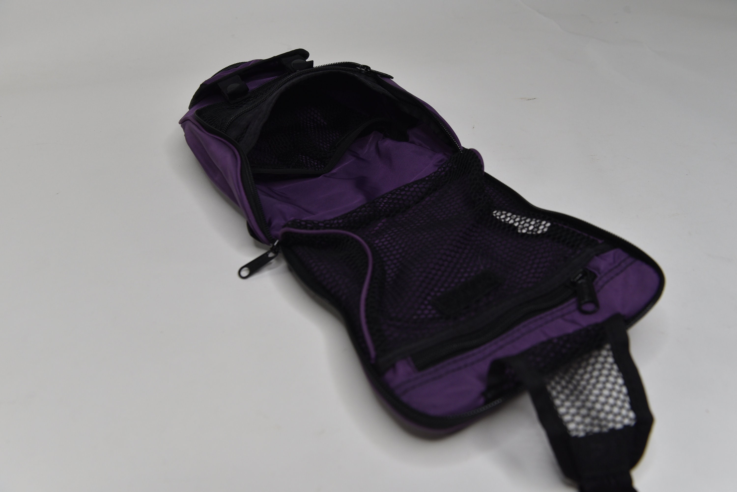 Super Stylin' Vintage L.l.bean Purple Toiletry Bag - Etsy