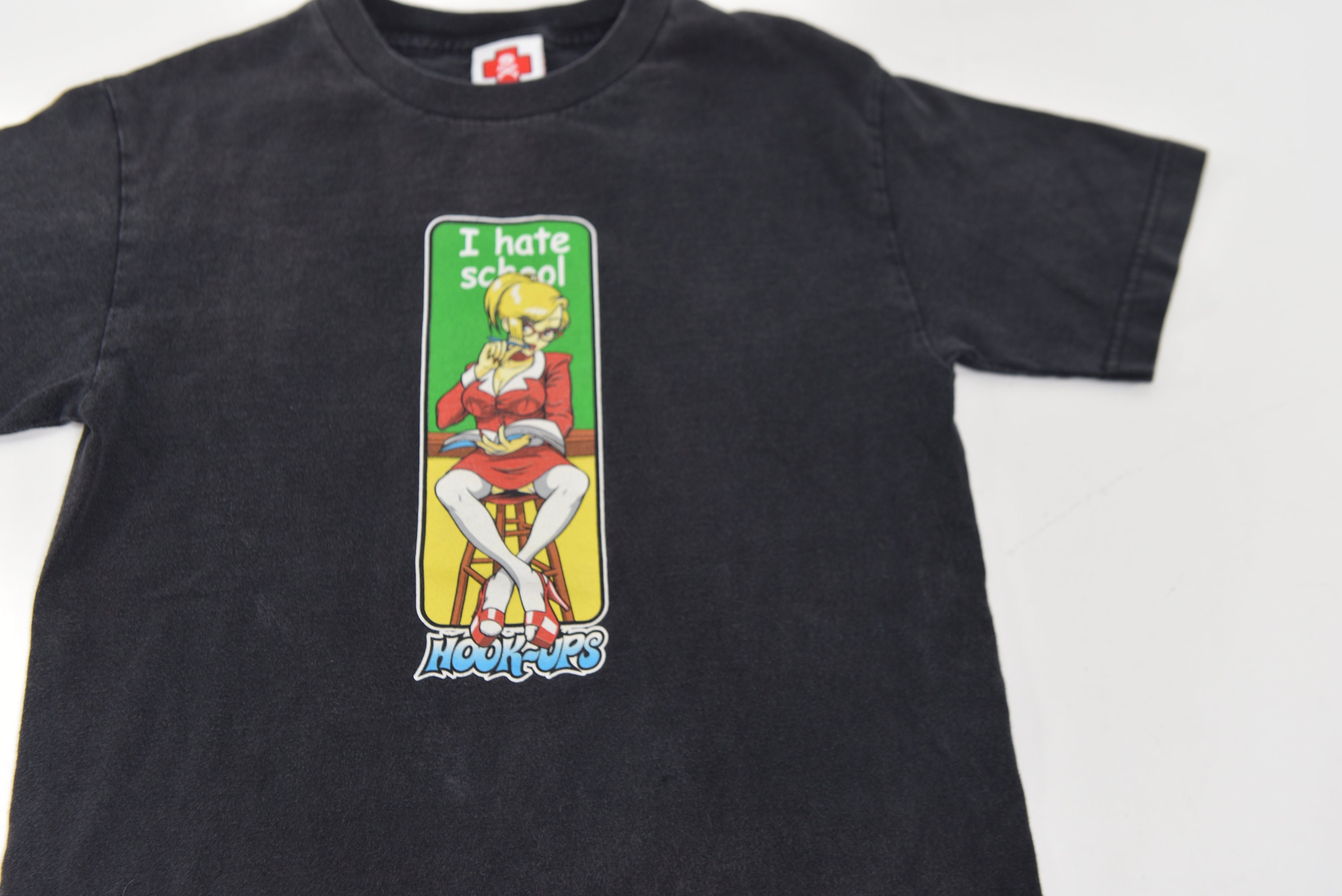 Amazing Vintage 90's Hook Ups i Hate School Skateboard T-shirt 