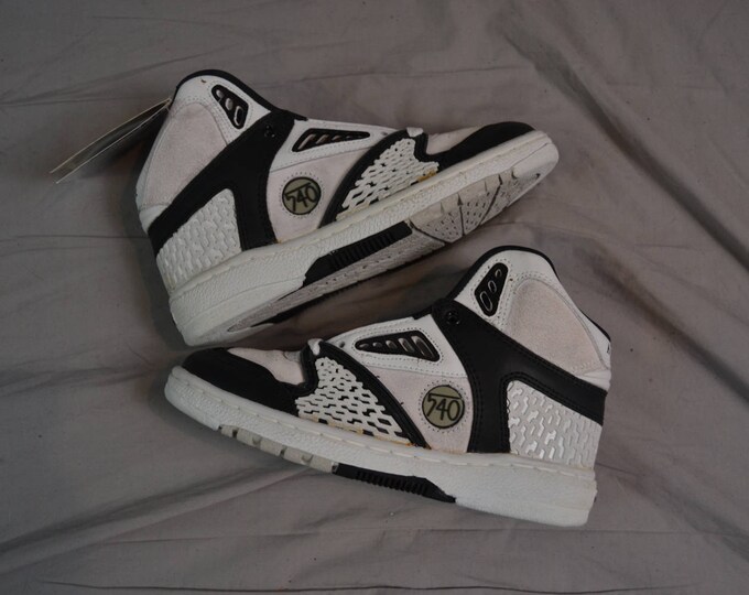 Big Time Baller Vintage 90's AIRWALK Prototype 540 Hightop Skate Shoes