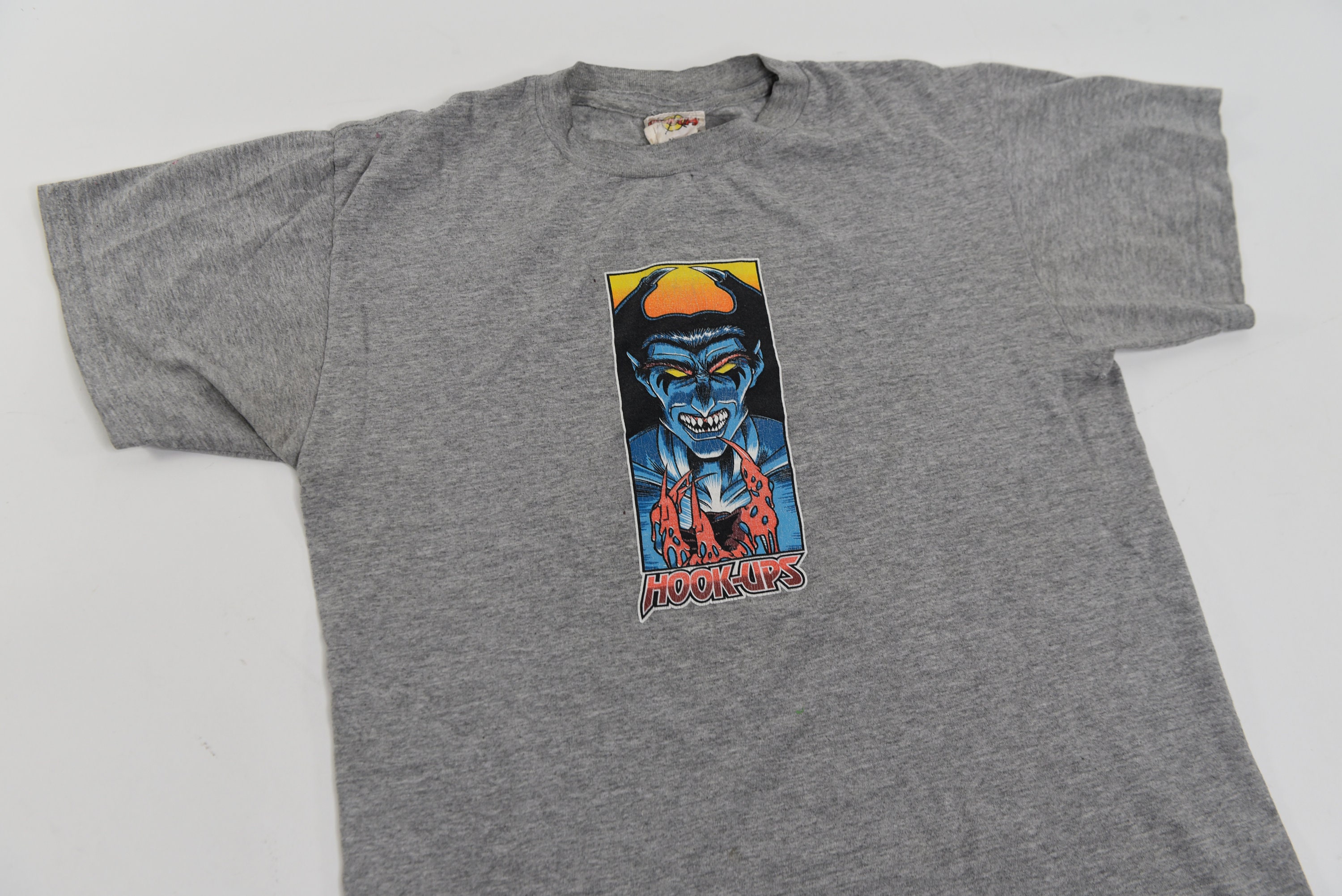 Amazing Vintage 00's Hook Ups Blue Demon / Devil Skateboarding T-Shirt