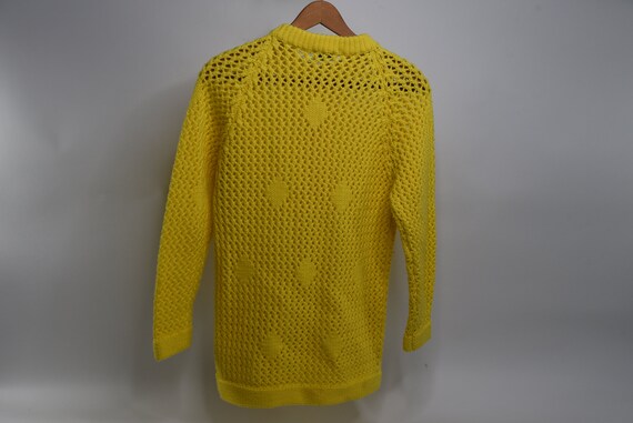 Super Cute Vintage 70's Yellow Open Knit / Mesh S… - image 4