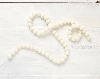 Felt Ball Garland / Custom Felt Ball Garland / Felt Balls / Wool Felt Balls / White Felt Ball Garland / 2cm Felt Balls / Boy  Nursery Decor